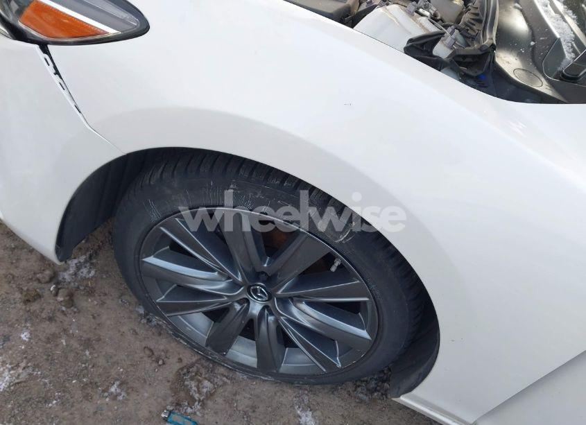 Photo 18 of 2021 Mazda Mazda6 TOURING (VIN JM1GL1VM8M1612647)