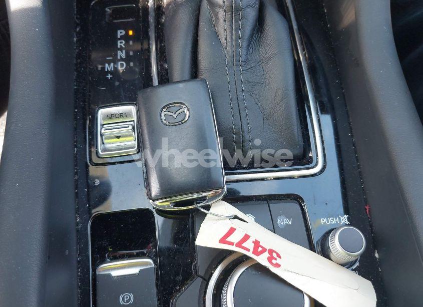 Photo 11 of 2021 Mazda Mazda6 TOURING (VIN JM1GL1VM8M1615516)