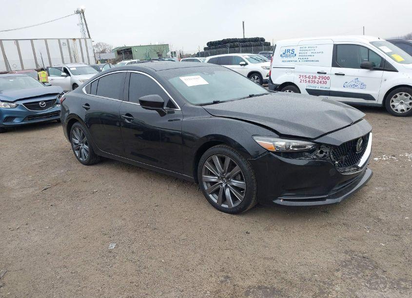 2018 Mazda Mazda6 TOURING (VIN JM1GL1VM9J1306309) main photo