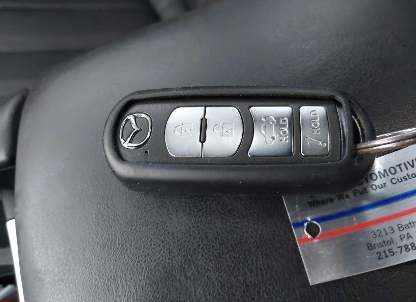 Photo 11 of 2018 Mazda Mazda6 TOURING (VIN JM1GL1VM9J1306309)