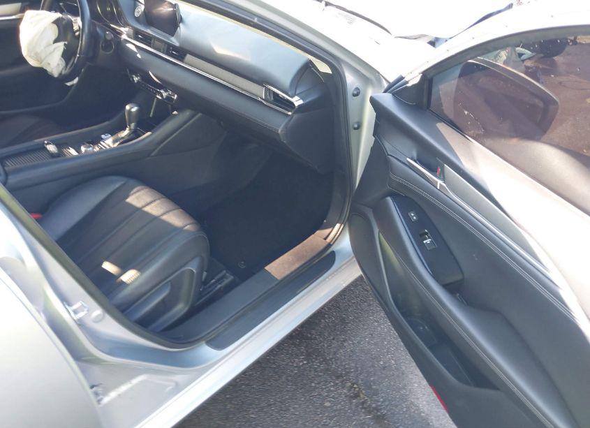 Photo 5 of 2018 Mazda Mazda6 TOURING (VIN JM1GL1VM9J1336393)