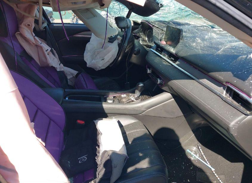 Photo 5 of 2021 Mazda Mazda6 TOURING (VIN JM1GL1VMXM1608003)