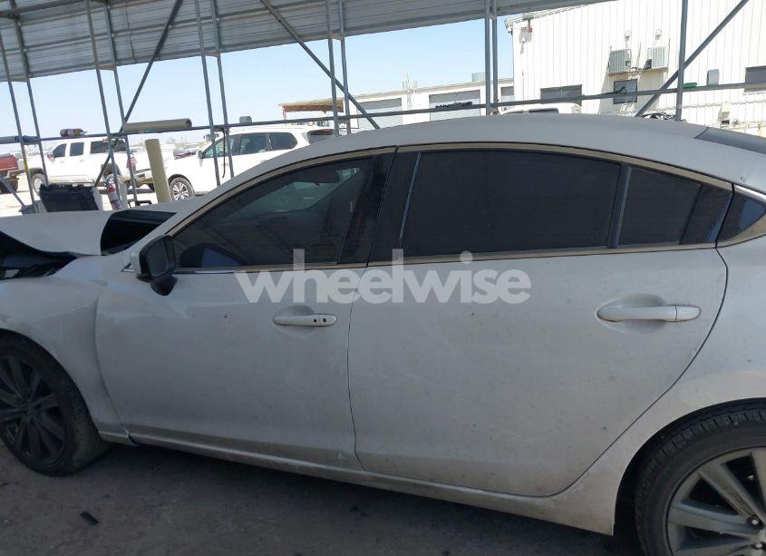 Photo 15 of 2021 Mazda Mazda6 TOURING (VIN JM1GL1VMXM1608079)