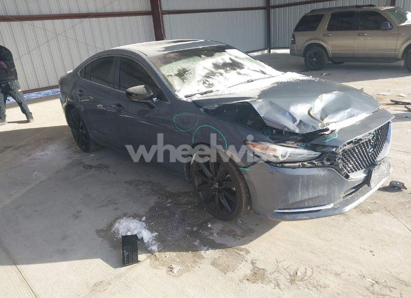 2021 Mazda Mazda6 CARBON EDITION (VIN JM1GL1WY6M1616617) main photo