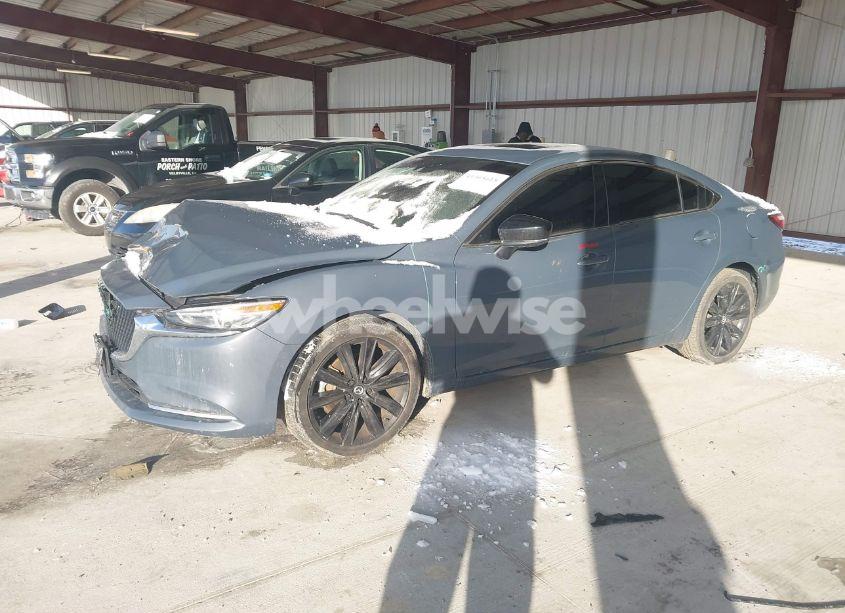 Photo 2 of 2021 Mazda Mazda6 CARBON EDITION (VIN JM1GL1WY6M1616617)