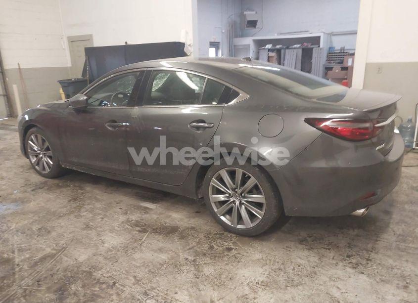 Photo 3 of 2018 Mazda Mazda6 SIGNATURE (VIN JM1GL1XY9J1313146)