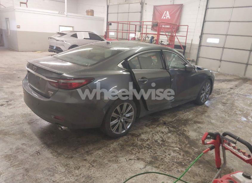 Photo 4 of 2018 Mazda Mazda6 SIGNATURE (VIN JM1GL1XY9J1313146)