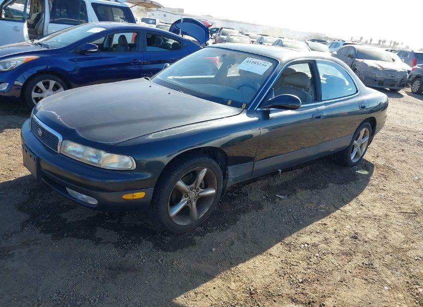 Photo 2 of 1994 Mazda 929 (VIN JM1HD4611R0300545)