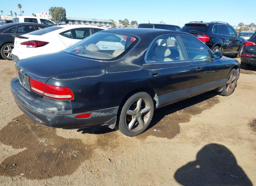 Photo 4 of 1994 Mazda 929 (VIN JM1HD4611R0300545)