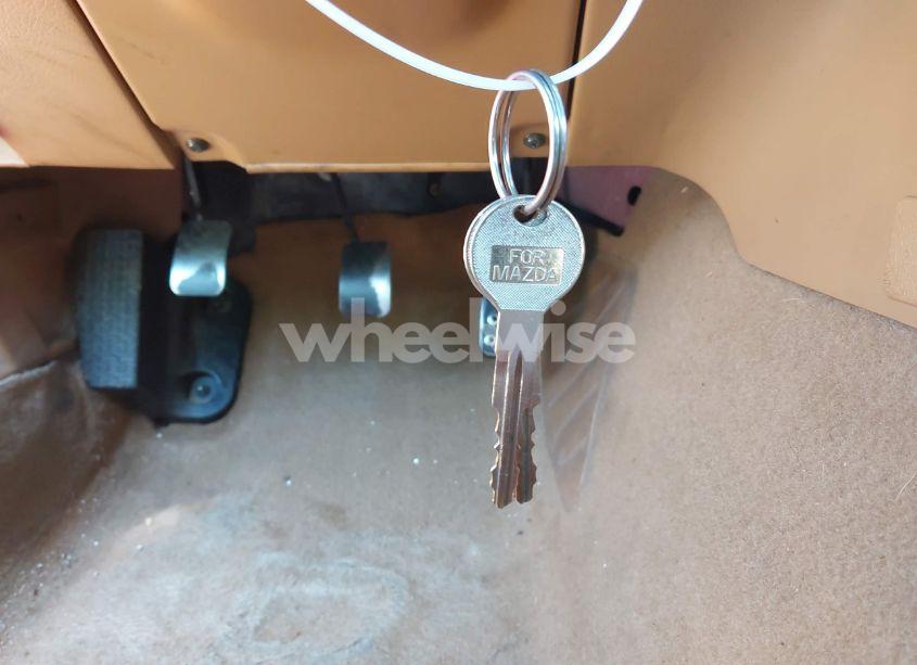 Photo 11 of 1996 Mazda Mx-5 MIATA (VIN JM1NA3537T0715952)