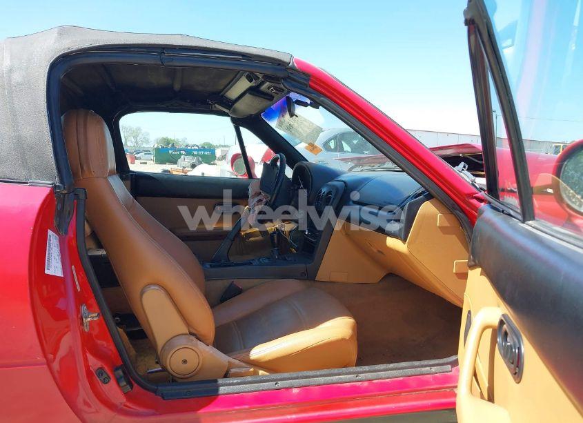 Photo 5 of 1996 Mazda Mx-5 MIATA (VIN JM1NA3537T0715952)