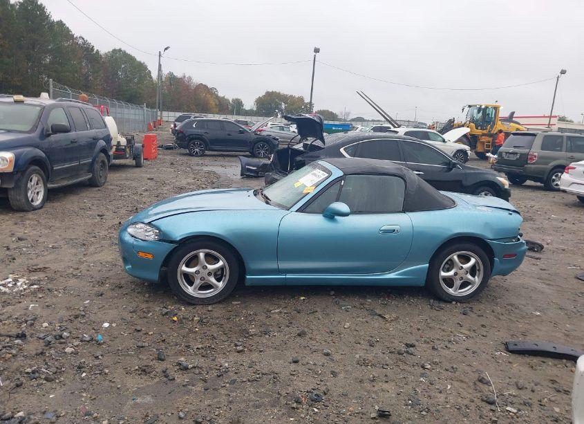 Photo 15 of 2002 Mazda Mx-5 MIATA CLOTH/LS/SE (VIN JM1NB353120221937)