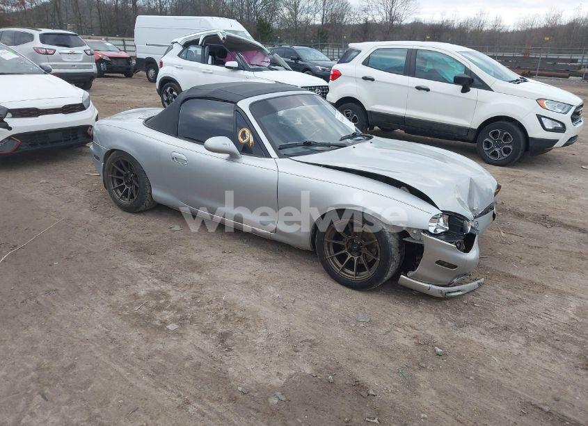 2000 Mazda Mx-5 MIATA LS/SPECIAL EDITION (VIN JM1NB3531Y0143779) main photo