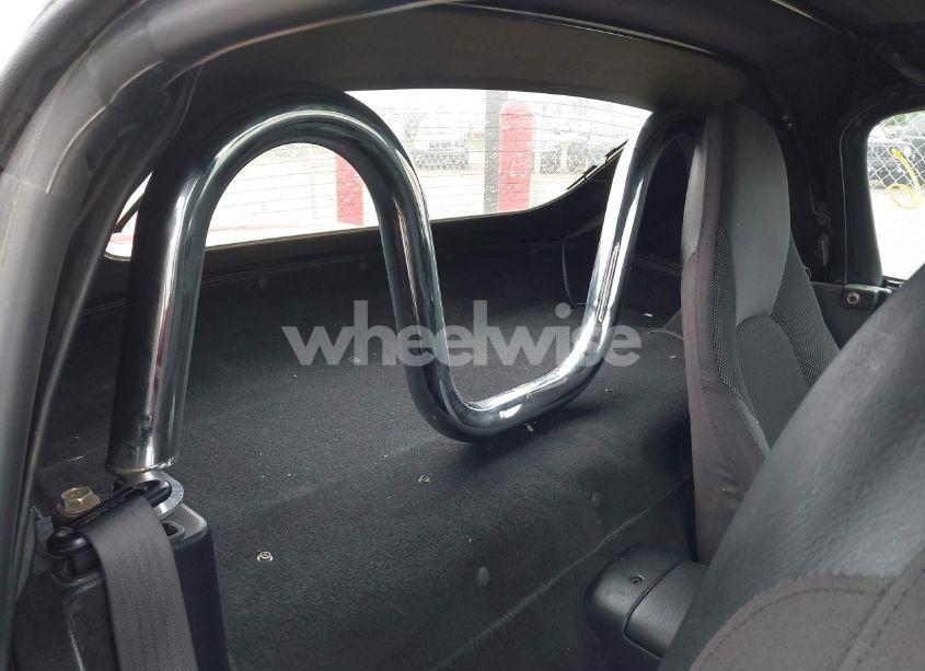 Photo 8 of 2002 Mazda Mx-5 MIATA CLOTH/LS/SE (VIN JM1NB353220229173)