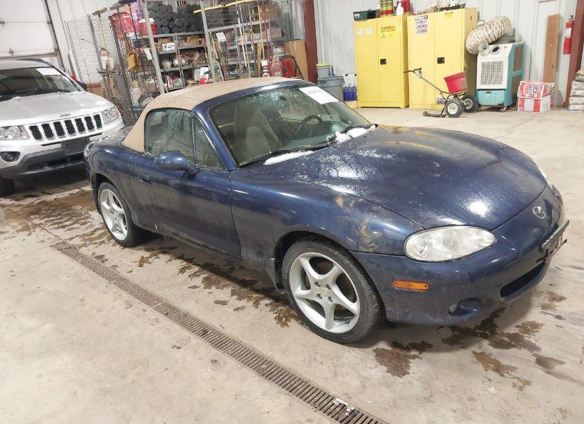 2002 Mazda Mx-5 MIATA CLOTH/LS/SE (VIN JM1NB353320228386) main photo