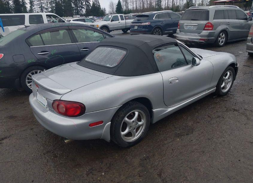 Photo 4 of 2002 Mazda Mx-5 MIATA CLOTH/LS/SE (VIN JM1NB353420222676)