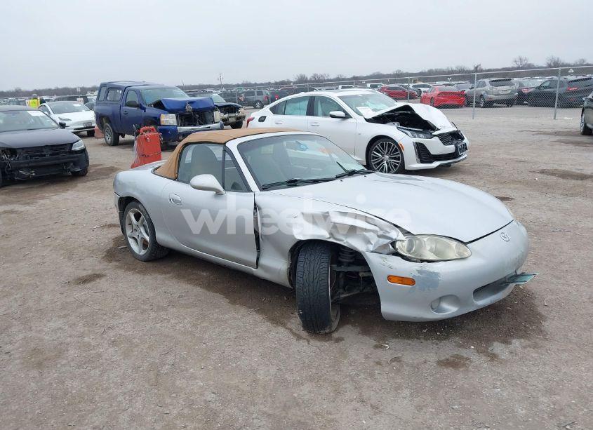 2002 Mazda Mx-5 MIATA CLOTH/LS/SE (VIN JM1NB353520233203) main photo