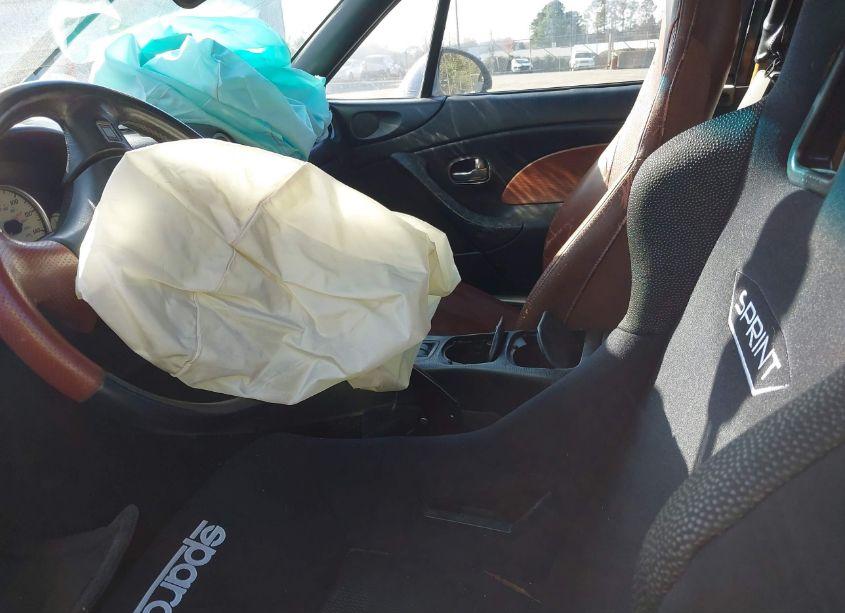 Photo 8 of 2002 Mazda Mx-5 MIATA CLOTH/LS/SE (VIN JM1NB353820227203)