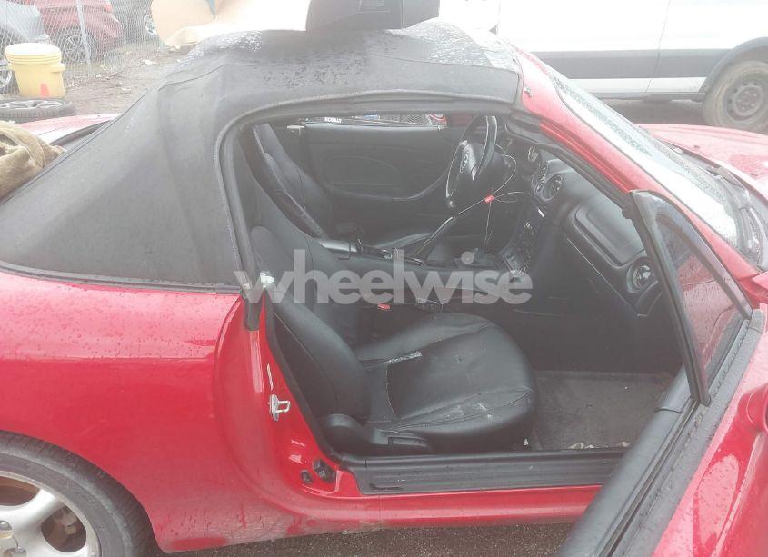 Photo 5 of 2002 Mazda Mx-5 MIATA CLOTH/LS/SE (VIN JM1NB353920230627)