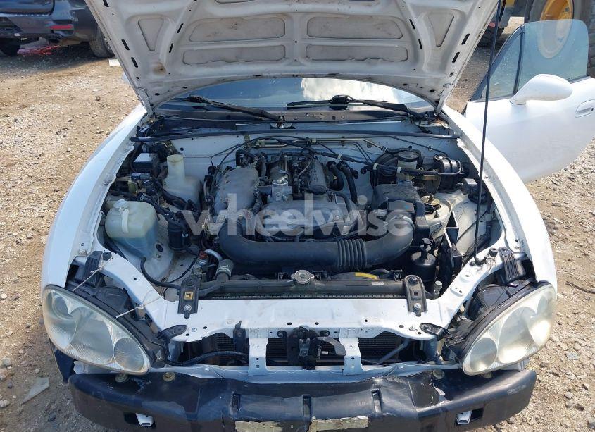 Photo 10 of 2002 Mazda Mx-5 MIATA CLOTH/LS/SE (VIN JM1NB353X20229356)