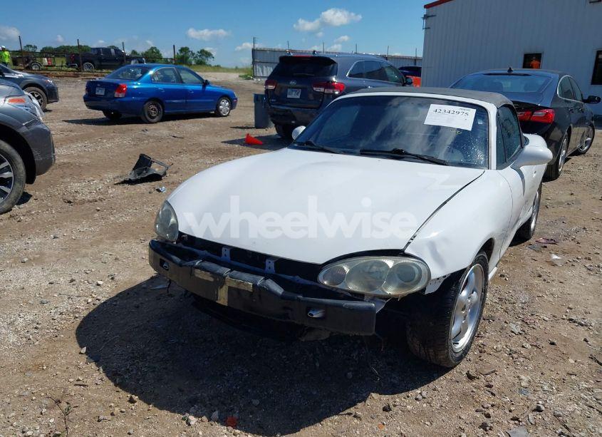 Photo 6 of 2002 Mazda Mx-5 MIATA CLOTH/LS/SE (VIN JM1NB353X20229356)