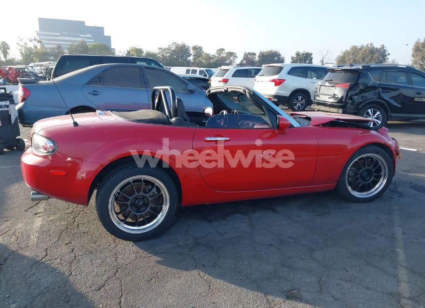 Photo 13 of 2006 Mazda Mx-5 3RD GENERATION LIMITED (VIN JM1NC25F360102939)