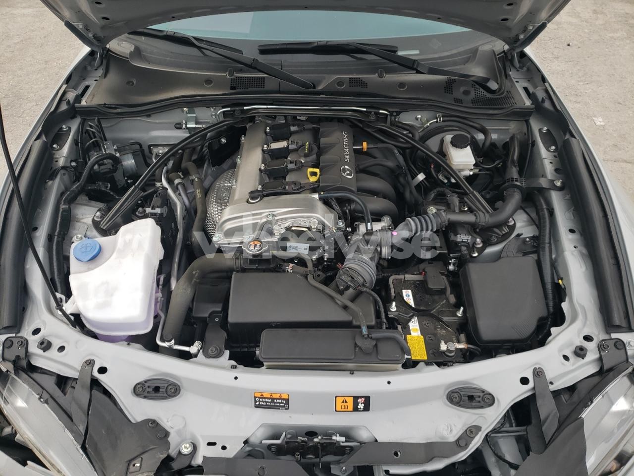 Photo 11 of 2024 MAZDA MX-5 MIATA CLUB (VIN JM1NDAL71R0607675)