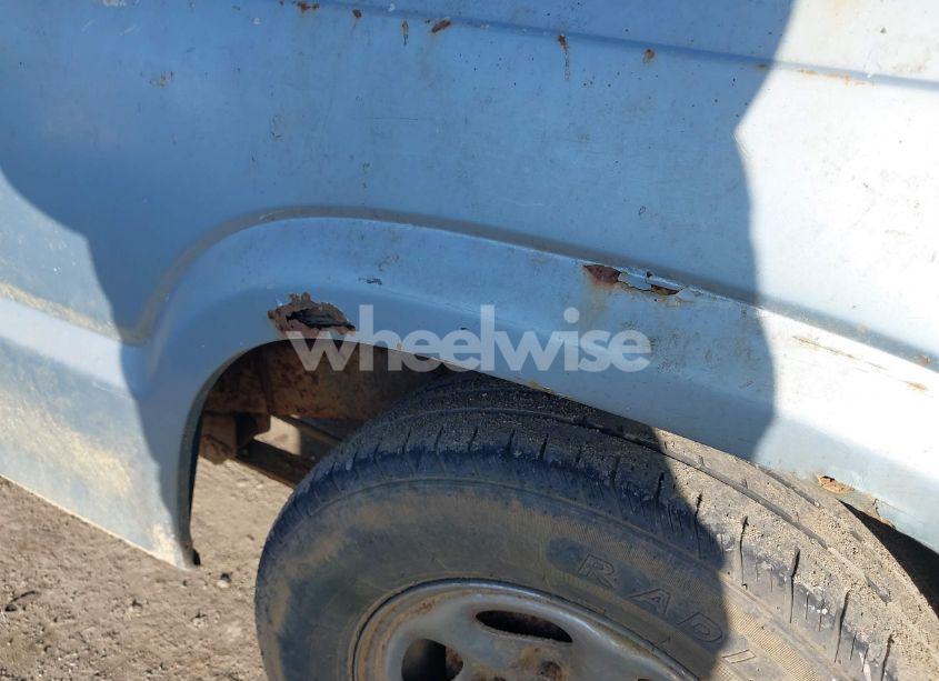 Photo 6 of 1987 Mazda B2000 (VIN JM2UF1110H0533504)