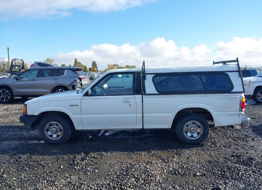 Photo 14 of 1990 Mazda B2200 SHORT BED (VIN JM2UF1132L0856950)