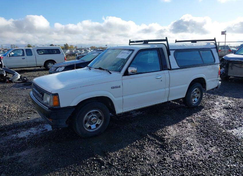 Photo 2 of 1990 Mazda B2200 SHORT BED (VIN JM2UF1132L0856950)