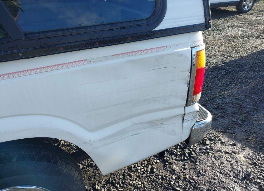 Photo 6 of 1990 Mazda B2200 SHORT BED (VIN JM2UF1132L0856950)