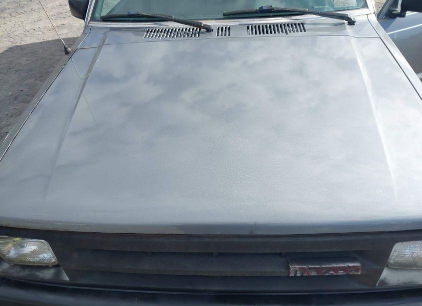 Photo 10 of 1990 Mazda B2200 SHORT BED (VIN JM2UF1132L0905192)