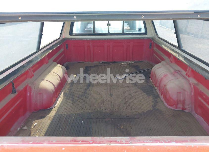 Photo 8 of 1987 Mazda B2000 LONG BED (VIN JM2UF211XH0514884)
