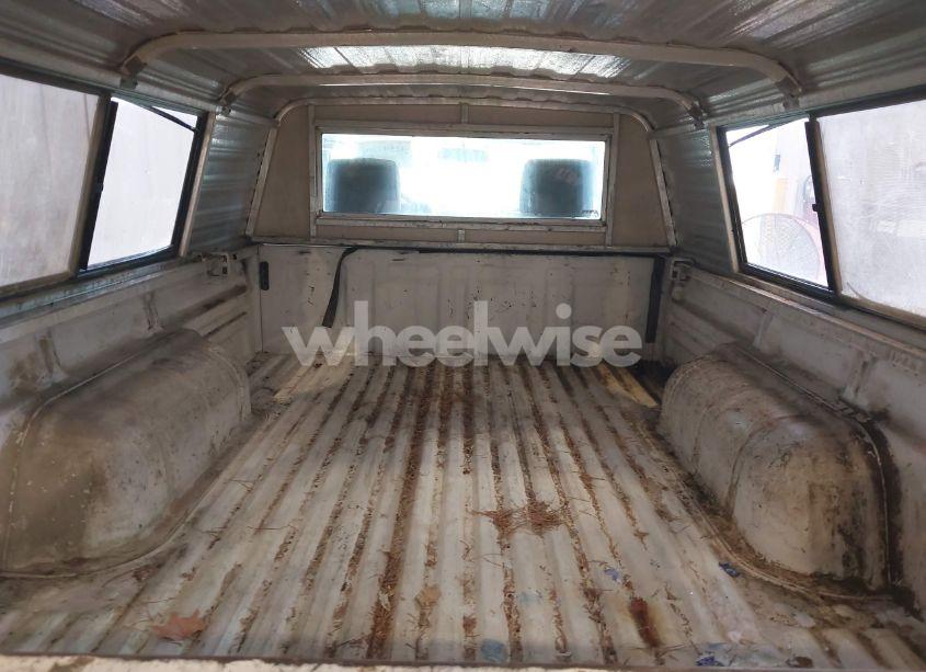 Photo 8 of 1993 Mazda B2200 LONG BED (VIN JM2UF2134P0366800)