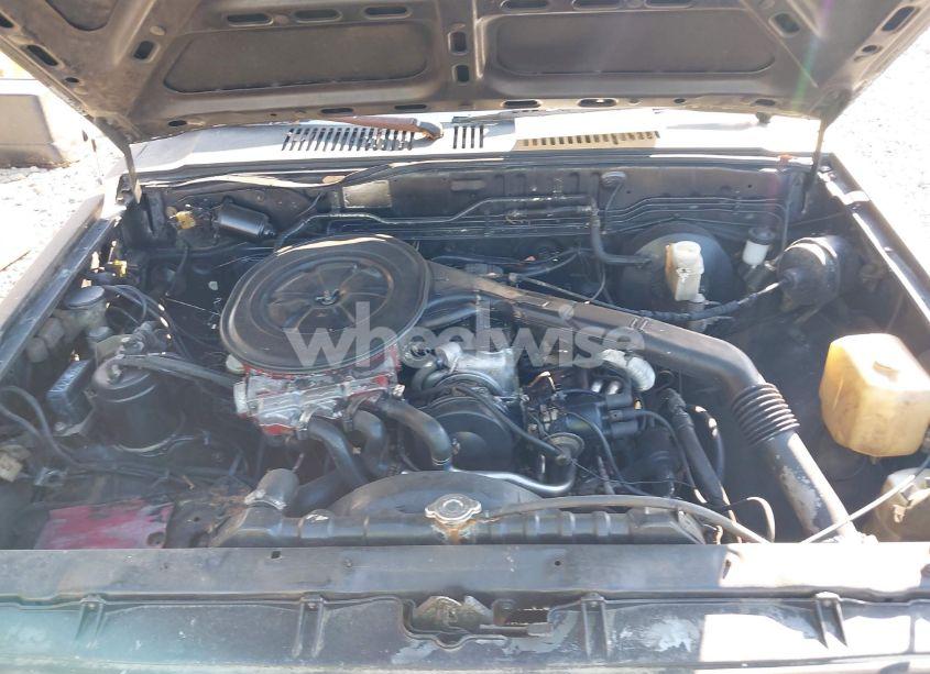 Photo 10 of 1987 Mazda B2000 CAB PLUS (VIN JM2UF311XH0511246)