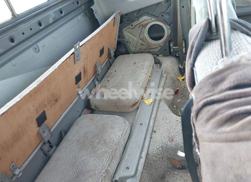 Photo 8 of 1987 Mazda B2000 CAB PLUS (VIN JM2UF311XH0511246)