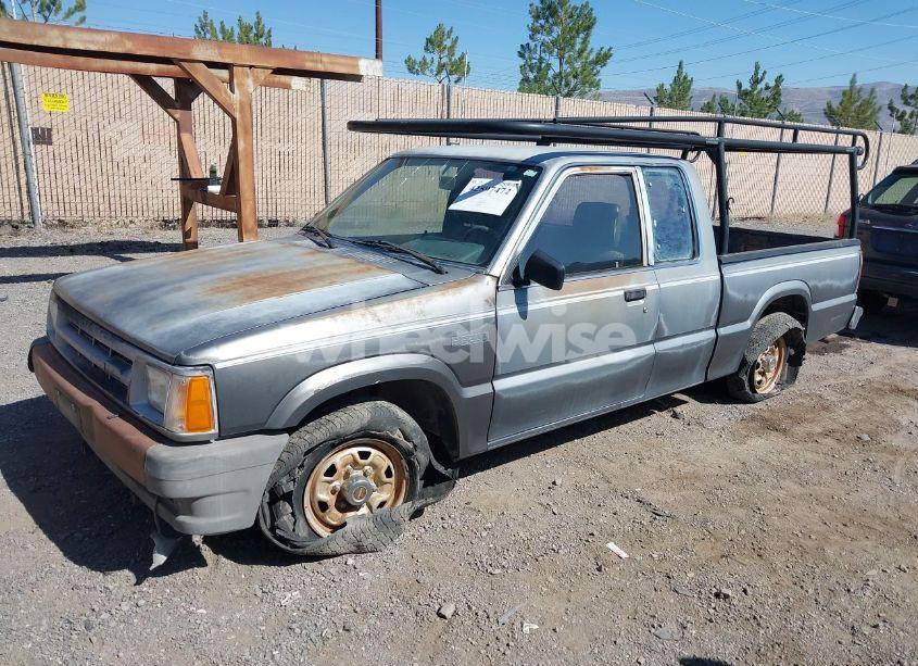 Photo 2 of 1988 Mazda B2200 CAB PLUS (VIN JM2UF3133J0325295)