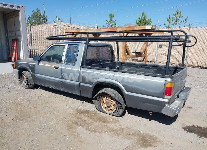 Photo 3 of 1988 Mazda B2200 CAB PLUS (VIN JM2UF3133J0325295)