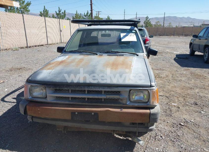 Photo 6 of 1988 Mazda B2200 CAB PLUS (VIN JM2UF3133J0325295)