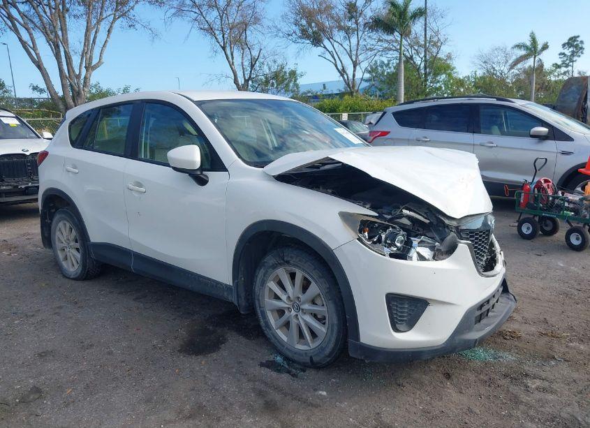 2014 Mazda Cx-5 SPORT (VIN JM3KE2BE1E0377949) main photo