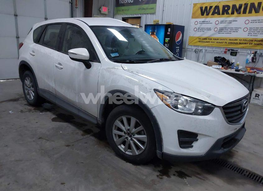 2016 Mazda Cx-5 SPORT (VIN JM3KE2BY3G0880315) main photo