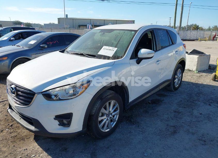 Photo 2 of 2016 Mazda Cx-5 TOURING (VIN JM3KE2CY9G0826242)