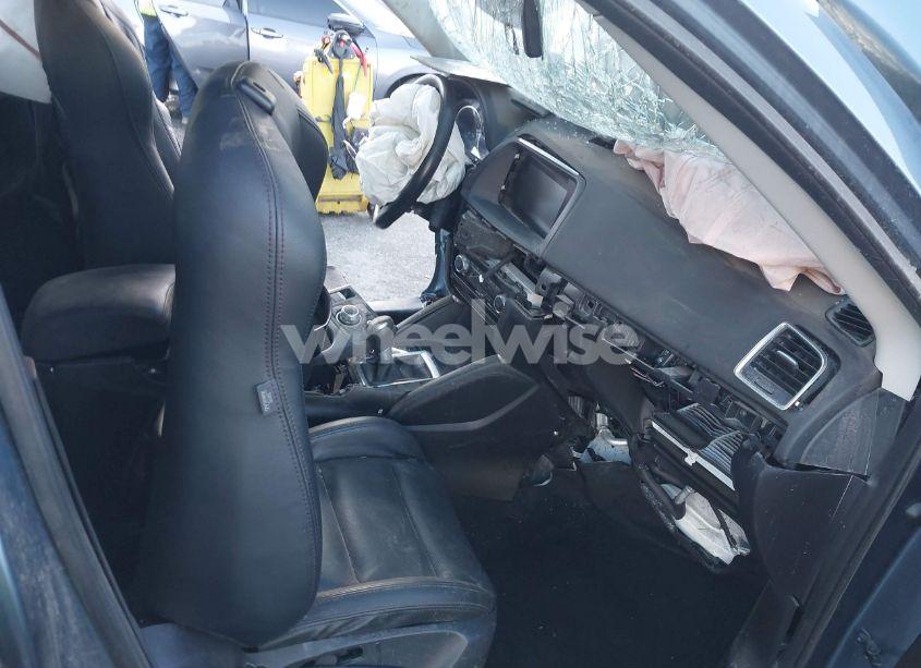 Photo 5 of 2016 Mazda Cx-5 GRAND TOURING (VIN JM3KE2DY7G0687792)