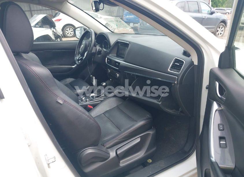 Photo 5 of 2016 Mazda Cx-5 GRAND TOURING (VIN JM3KE2DY8G0629433)