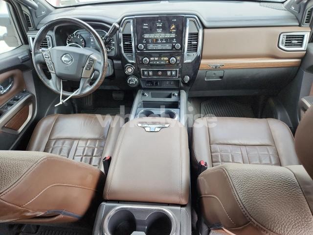 Photo 3 of 2021 NISSAN TITAN XD SV (VIN JM3KE4BY0G0809357)
