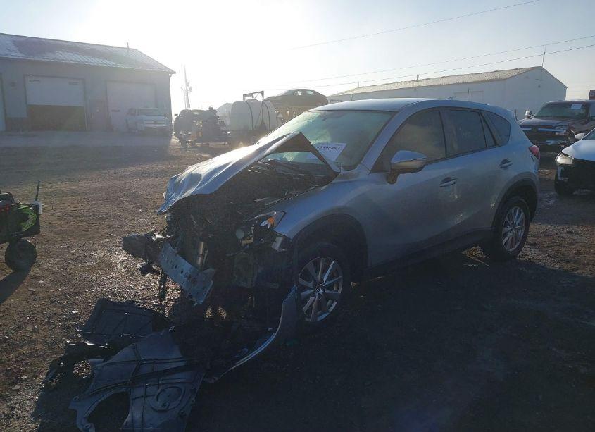 Photo 2 of 2016 Mazda Cx-5 TOURING (VIN JM3KE4CY0G0894537)