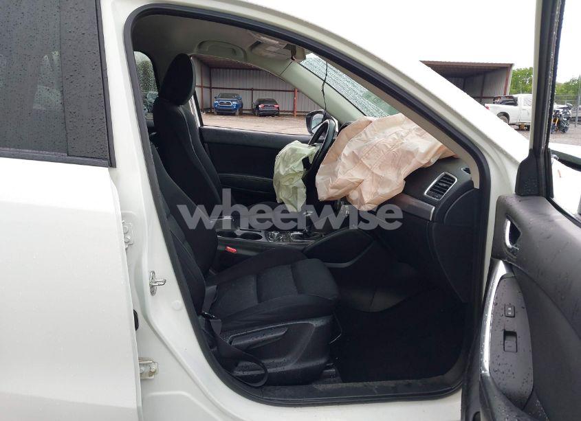 Photo 5 of 2016 Mazda Cx-5 TOURING (VIN JM3KE4CY0G0903723)