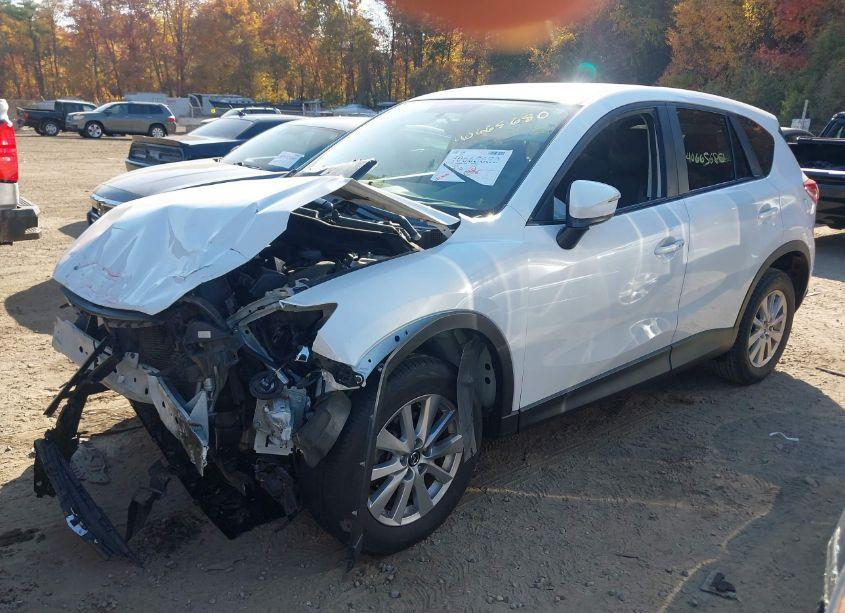 Photo 2 of 2016 Mazda Cx-5 TOURING (VIN JM3KE4CY5G0837833)