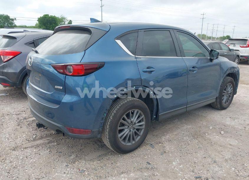 Photo 4 of 2017 Mazda Cx-5 SPORT (VIN JM3KFABL5H0149656)