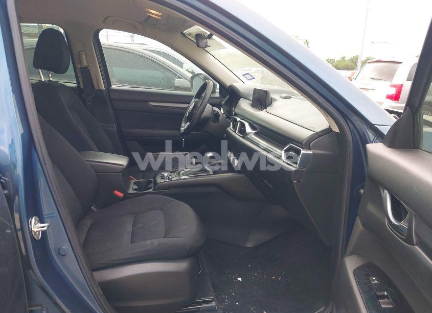 Photo 5 of 2017 Mazda Cx-5 SPORT (VIN JM3KFABL5H0149656)